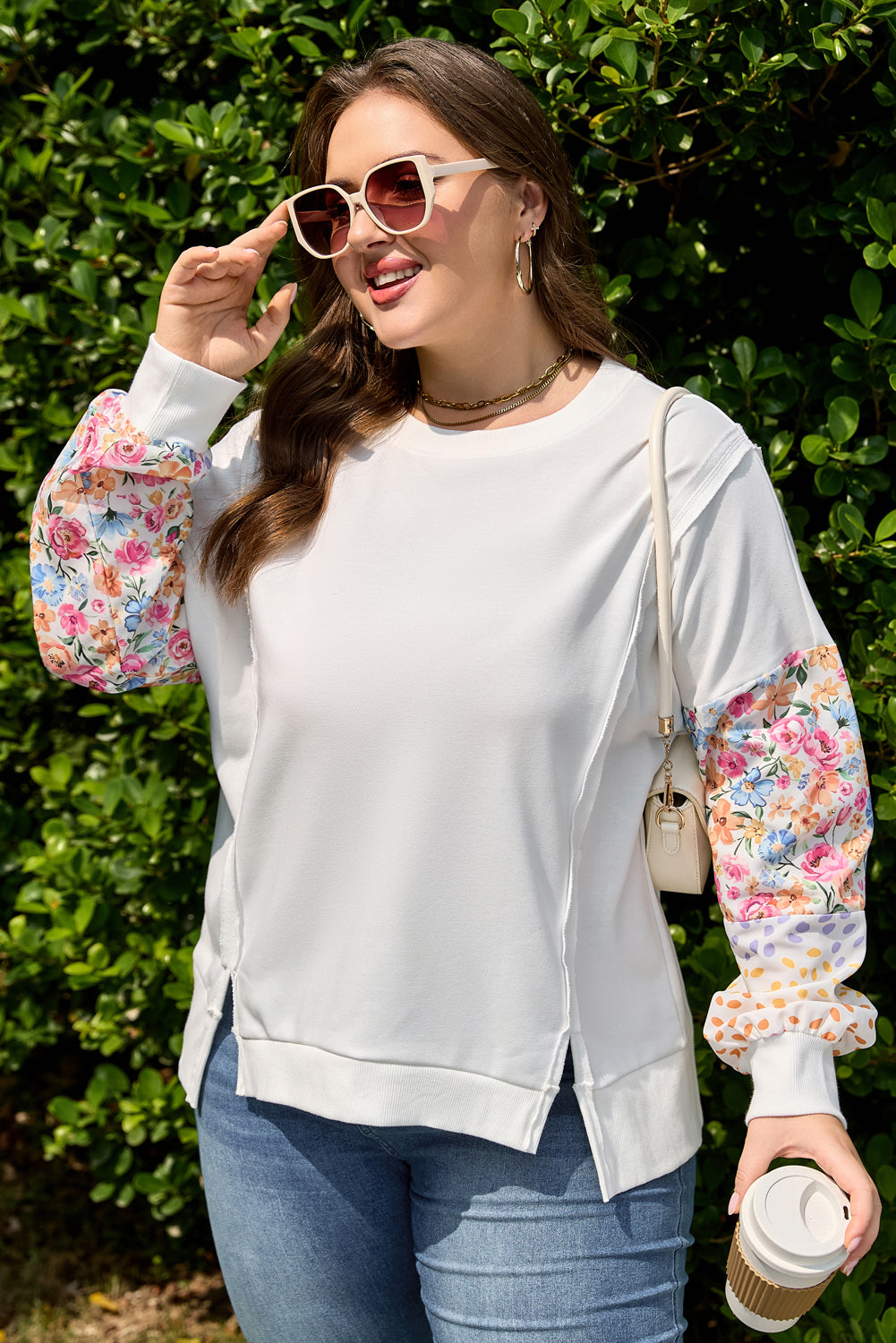 Women's White Plus Size Exposed Seam Detail Contrast Dot Floral Patchwork Sleeve Sweatshirt Set