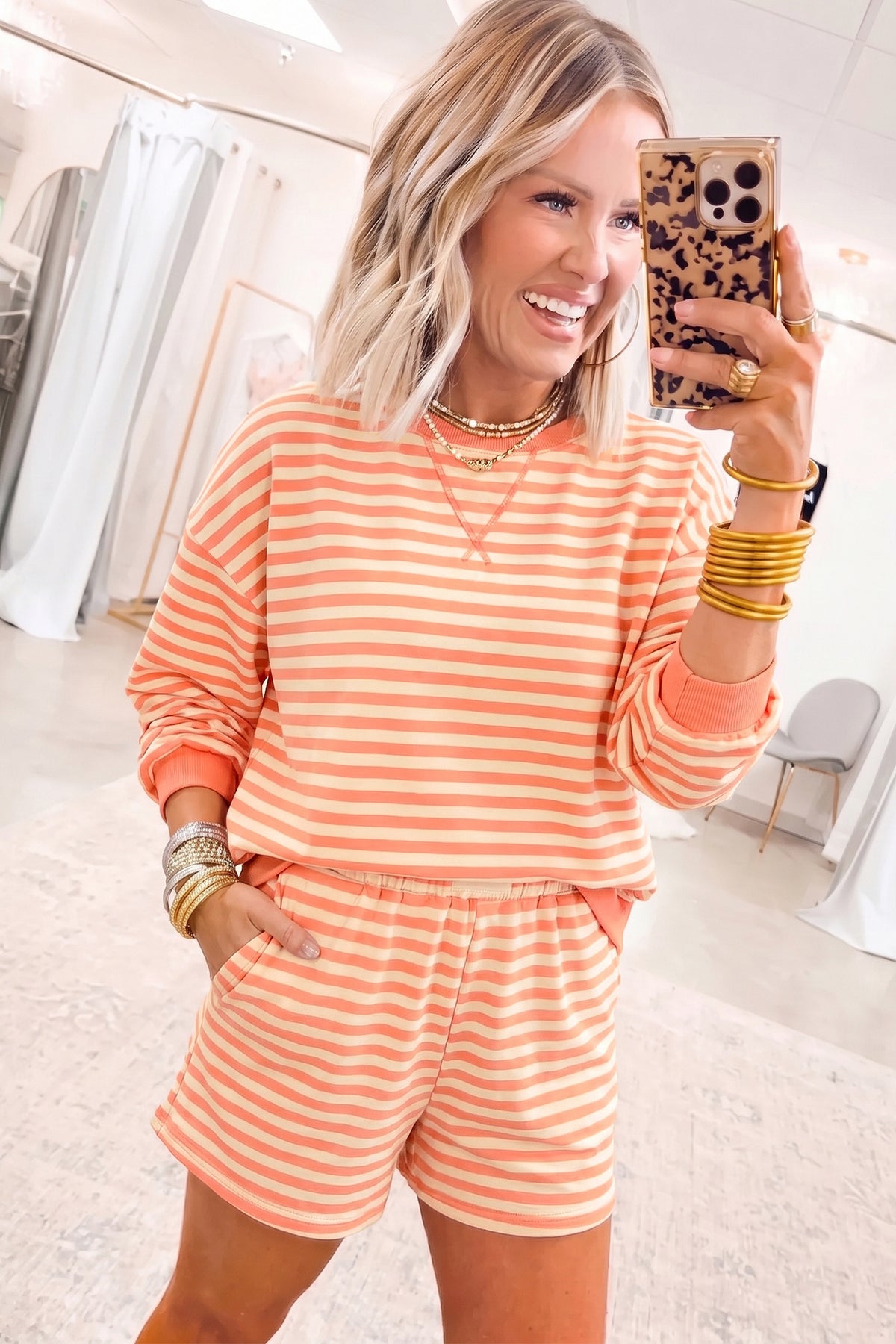 Women's Grapefruit Orange Drop Shoulder Long-Sleeve Pullover Elastic Waist Casual Shorts Set