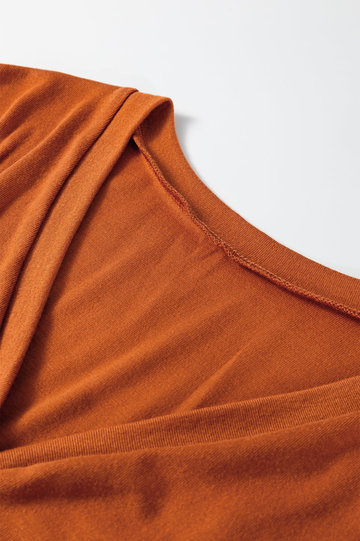 Women's Grapefruit Orange Contrast Stitching Buttoned V-Neck Half Sleeve Top & Flare Pants Set