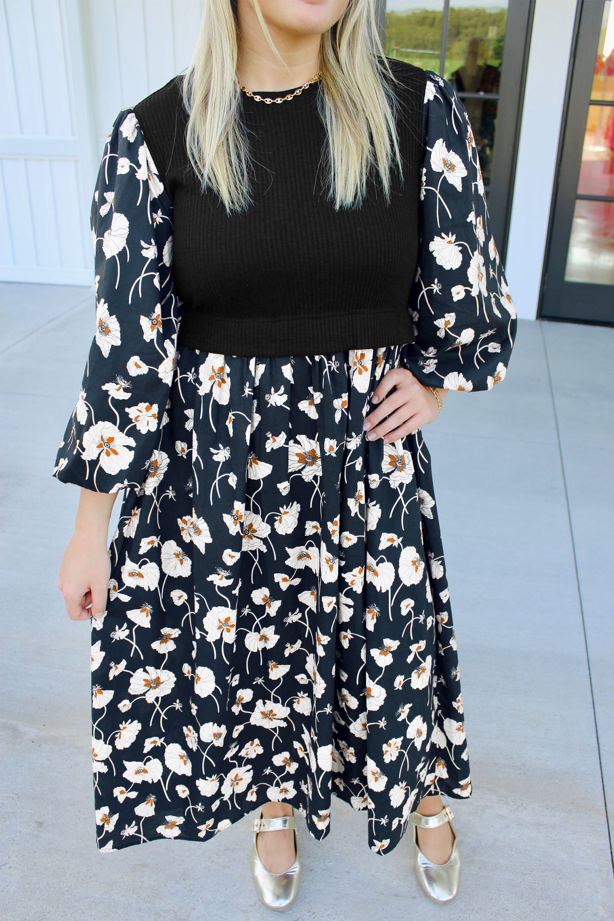 Black Floral Print Long-Sleeve Round-Neck Shift Plus Size Dress