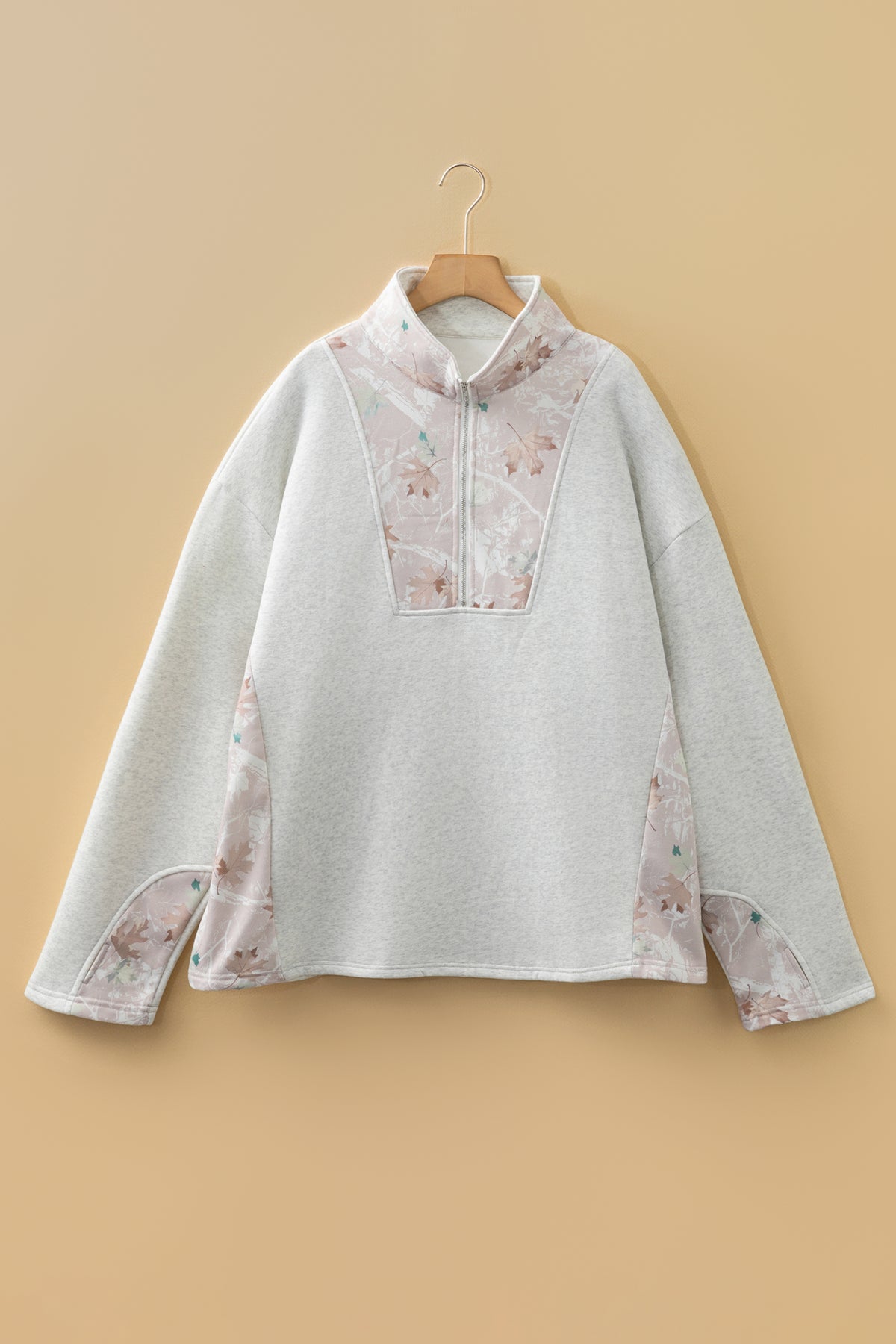 Women's Gray Camo Leaves Patchwork Zipped Collar Pullover Plus Size Sweatshirt Set