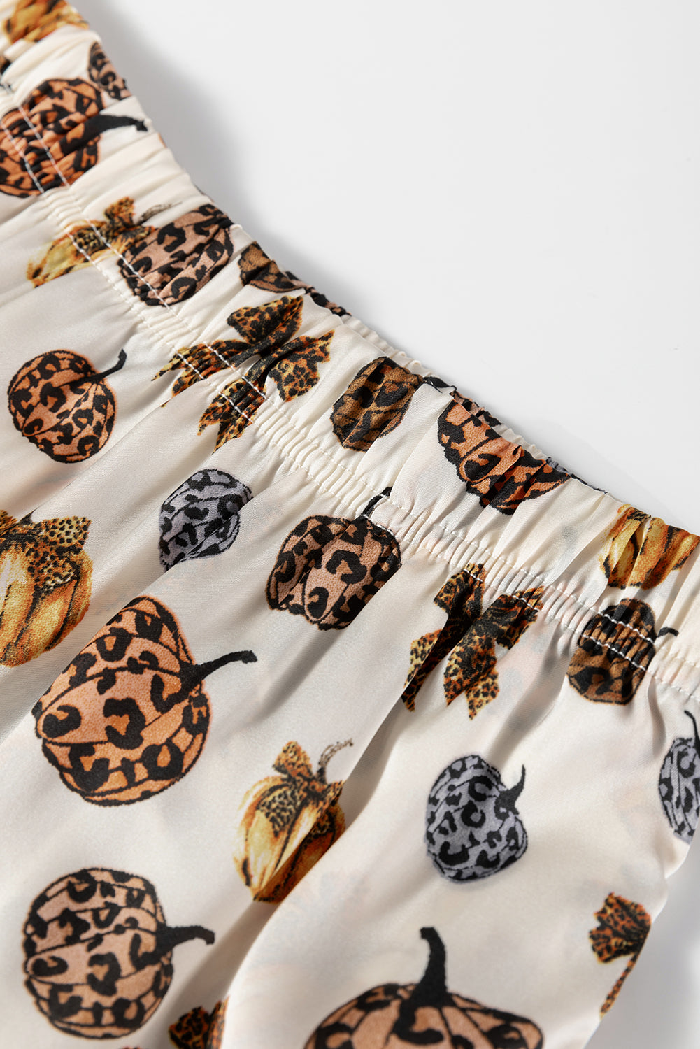 Beige Leopard Pumpkin Allover Halloween Pajama Set
