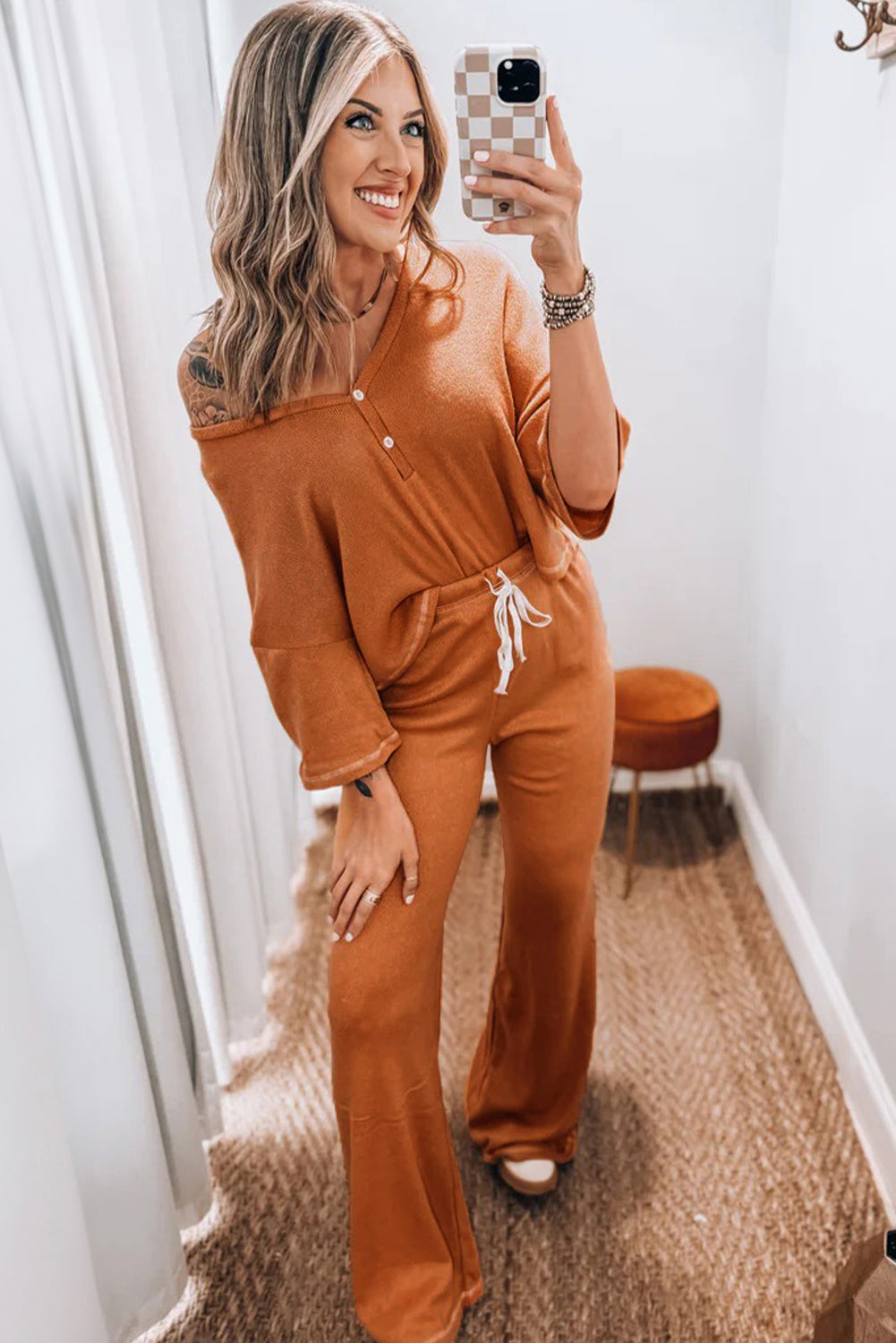 Women's Grapefruit Orange Contrast Stitching Buttoned V-Neck Half Sleeve Top & Flare Pants Set