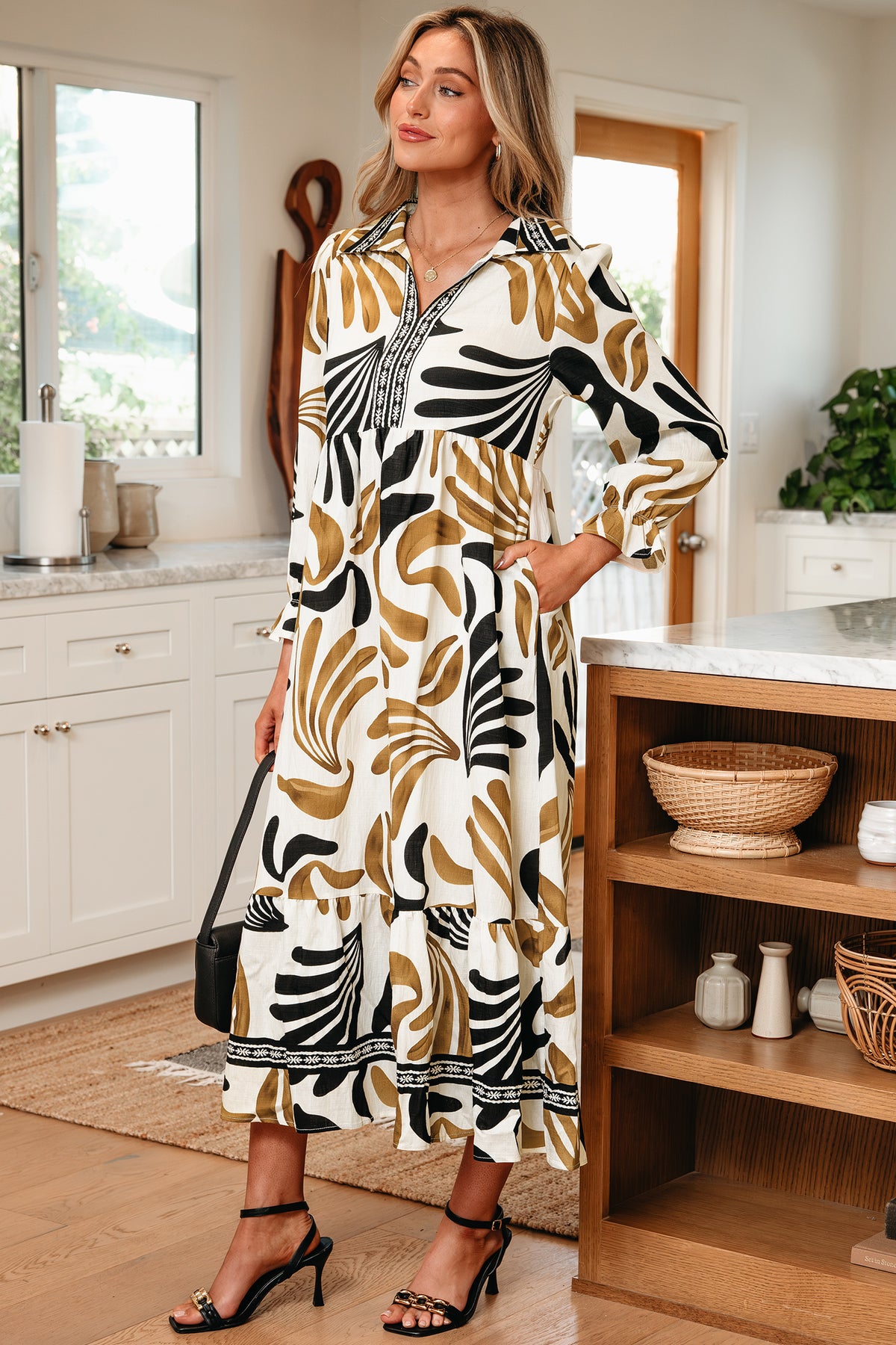 Brown Tropical Contrast Trim Neck Long Sleeve Ruffle Hem Dress