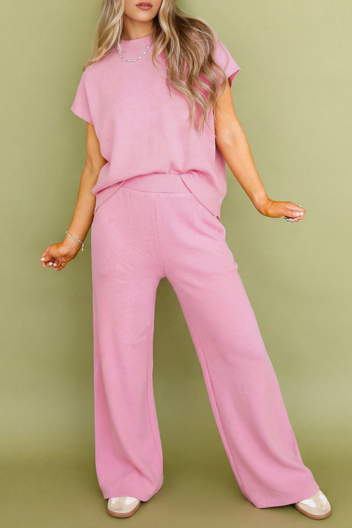 Women's Pink Textured Knit High Neck Tee Pants Two-Piece Set